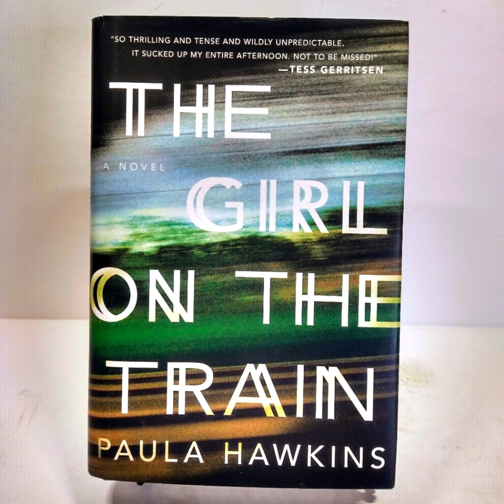 The Girl on the Train : A Novel by Paula Hawkins (2015, Trade Paperback) New7